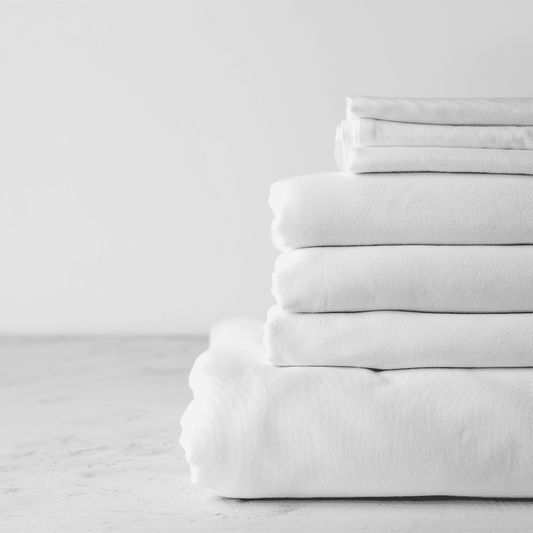 Fresh Clean Linen – 12oz Candle